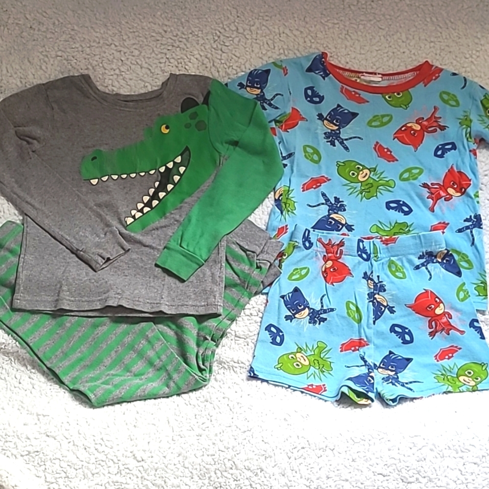 Boy's bundle of Pajamas Sets, size 7/8